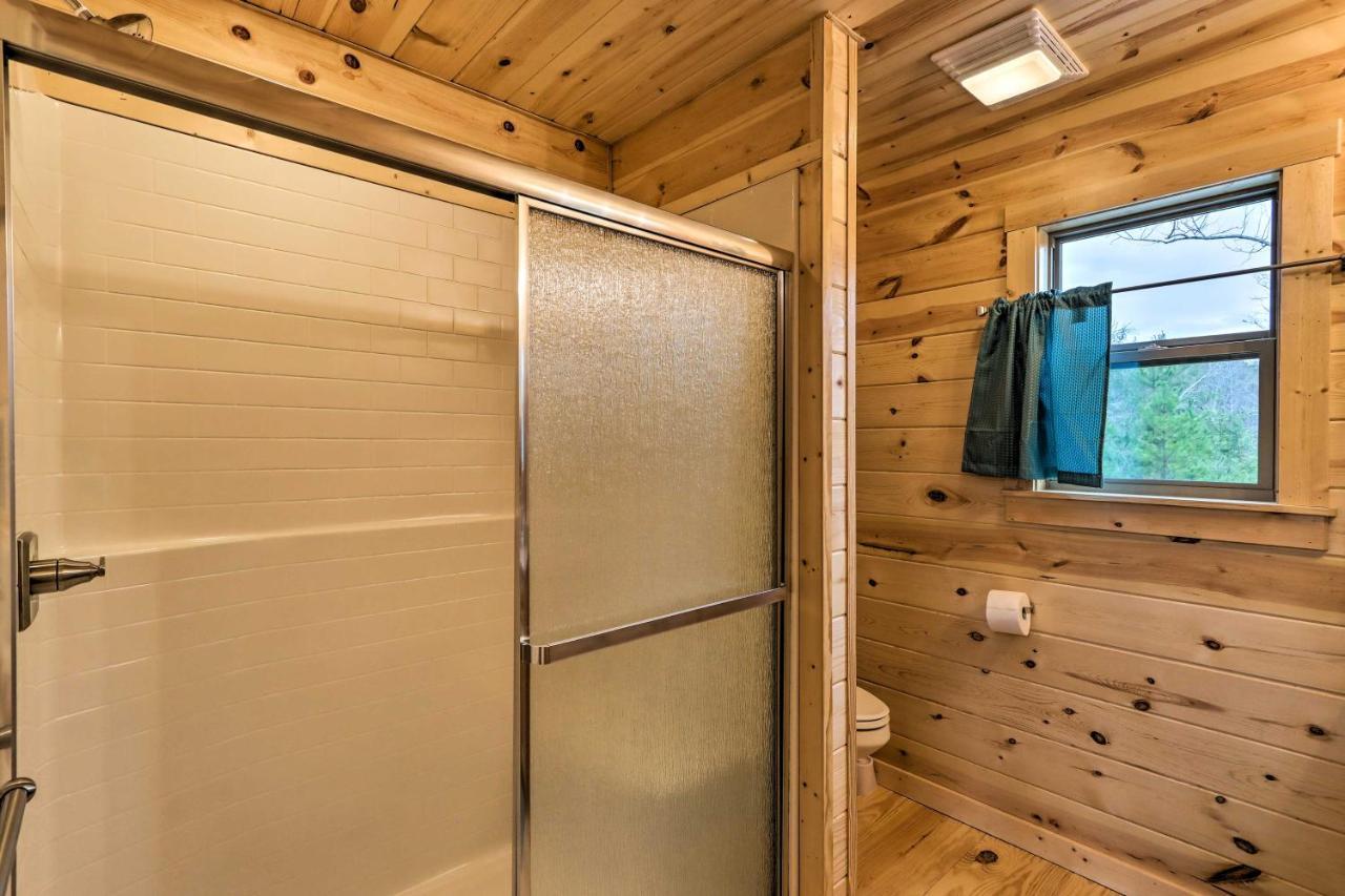 Cozy Mtn Cabin Spacious Deck And Forest Views! 墨菲 外观 照片