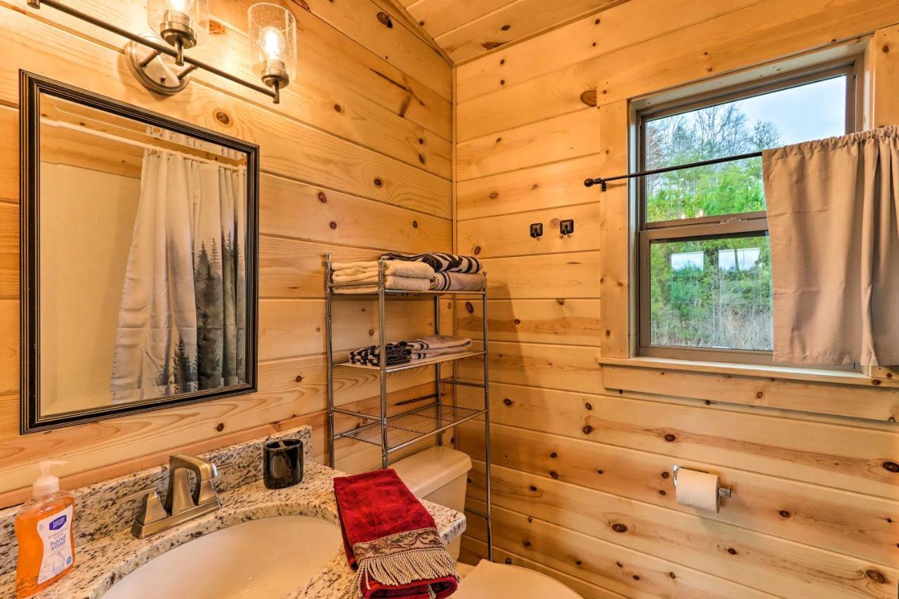 Cozy Mtn Cabin Spacious Deck And Forest Views! 墨菲 外观 照片